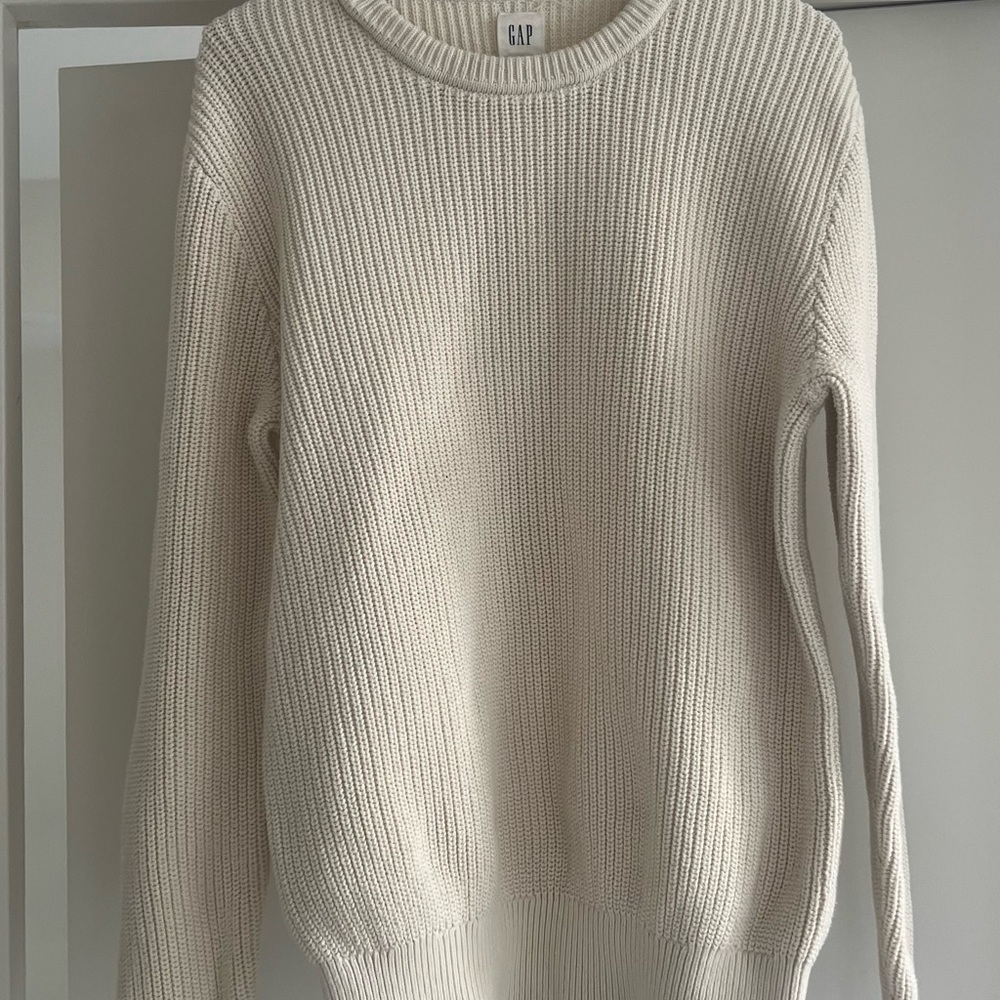 GAP Off-White Knit Pullover
